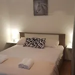 Apartament Ab Pirovac