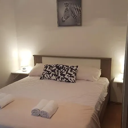 Apartament Ab Pirovac