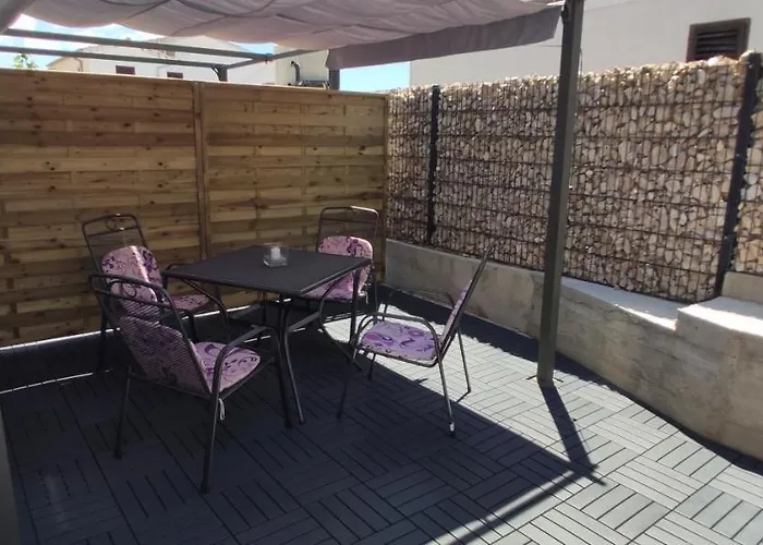 Ab Apartmán Pirovac